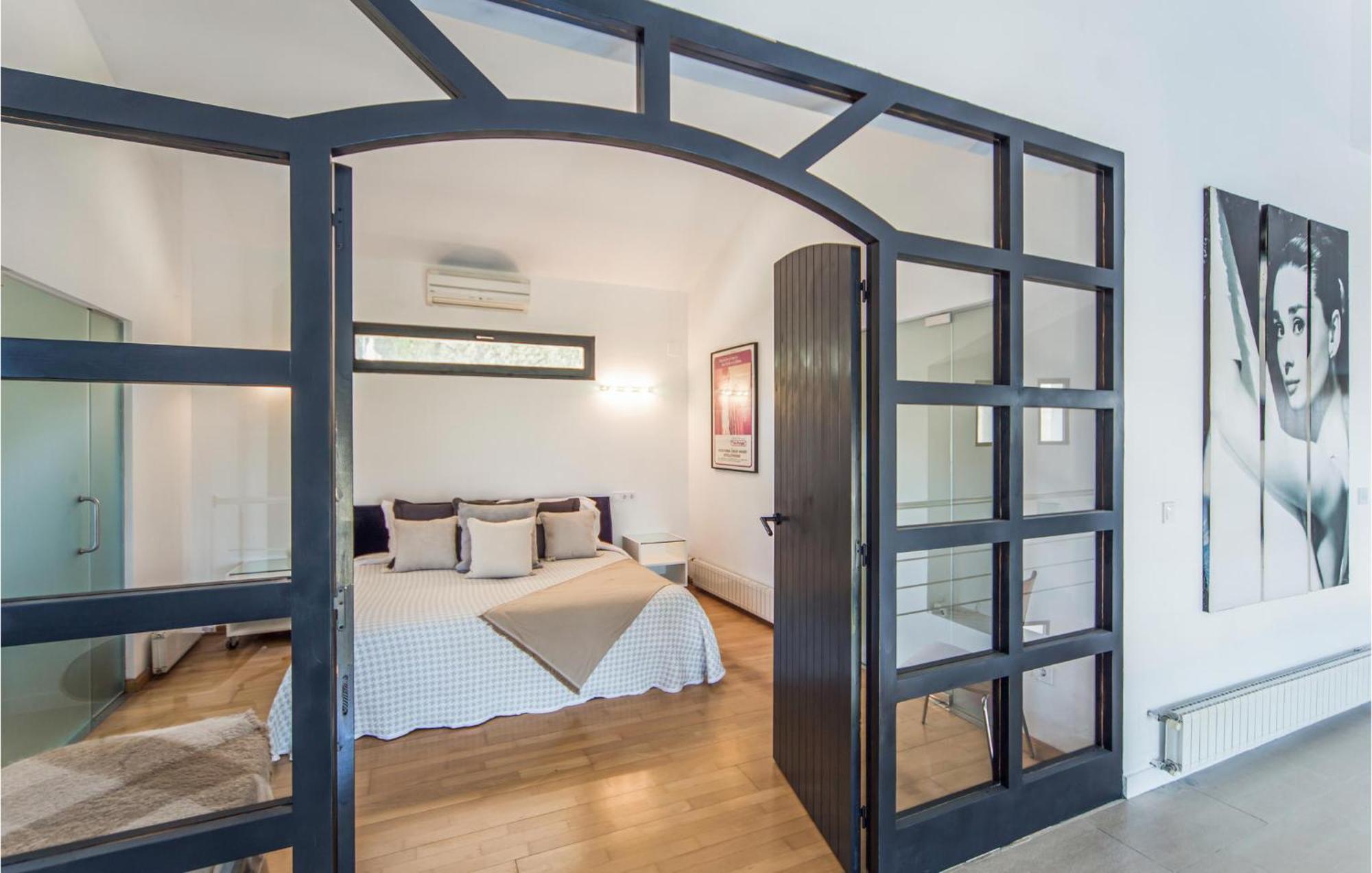 Amazing Home In Ador With Kitchenette المظهر الخارجي الصورة